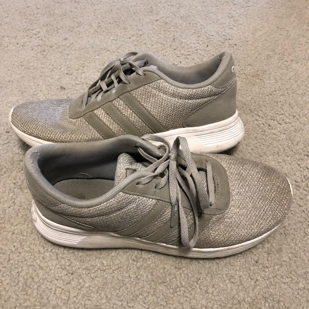 Adidas Tennis Shoes